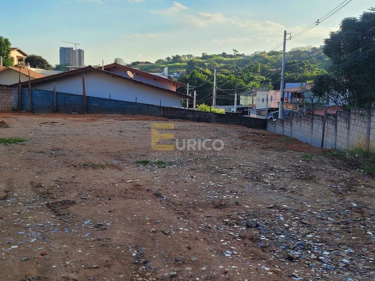 Terreno para aluguel no LOTEAMENTO SHANGRILÁ em Valinhos/SP: