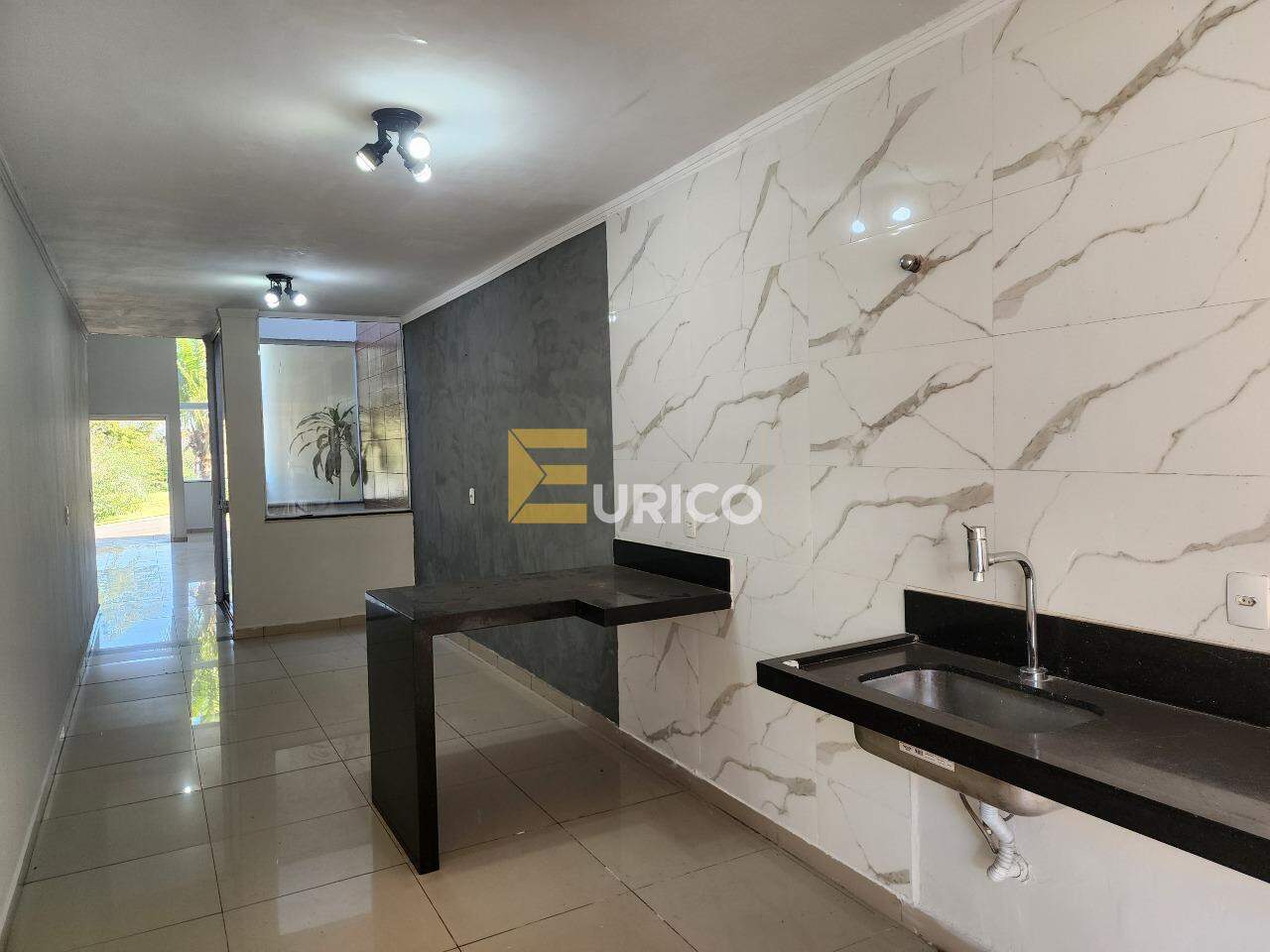 Casa em condomínio à venda no Jardim Novo Horizonte em Sorocaba/SP: 