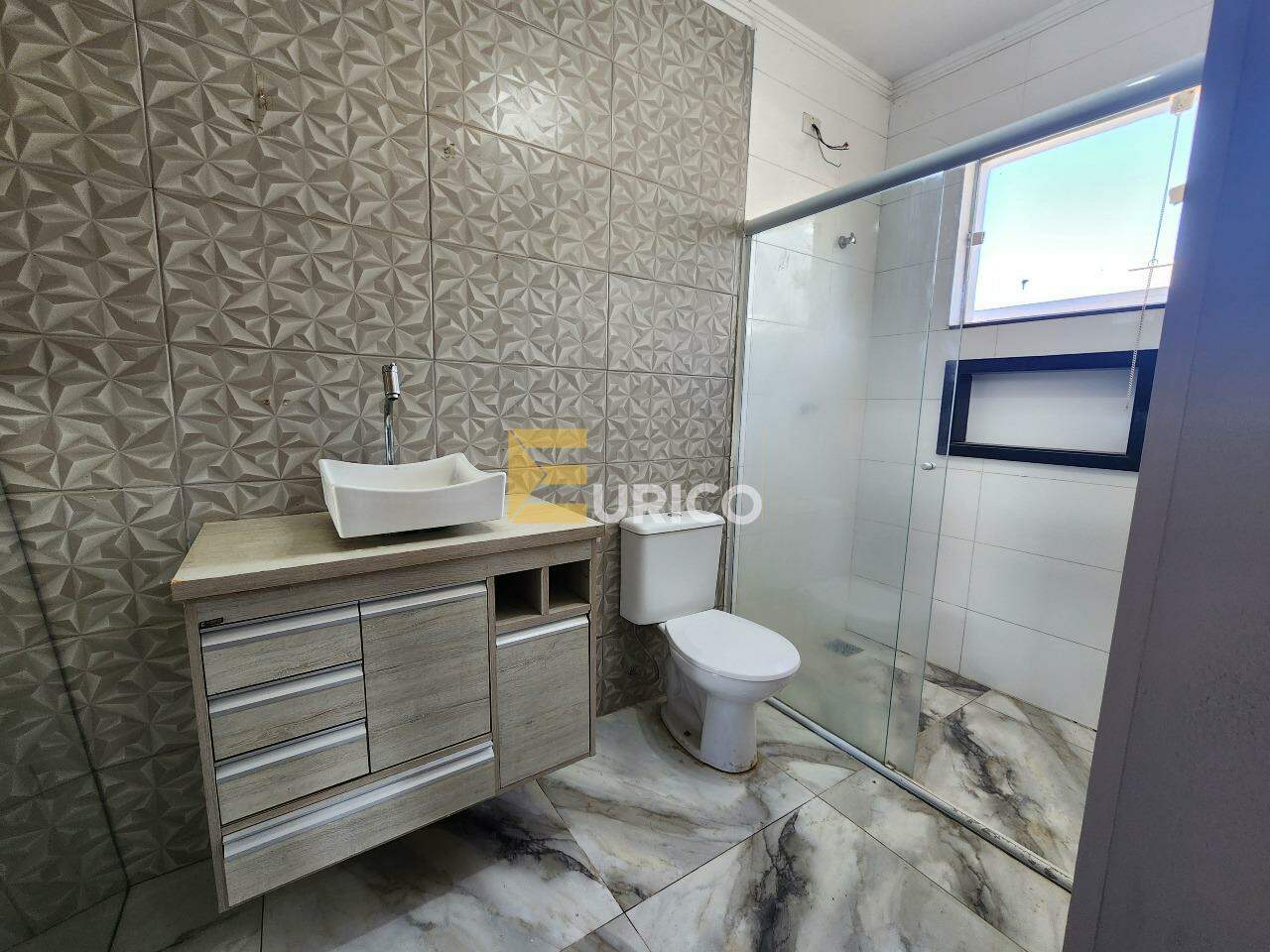 Casa em condomínio à venda no Jardim Novo Horizonte em Sorocaba/SP: 