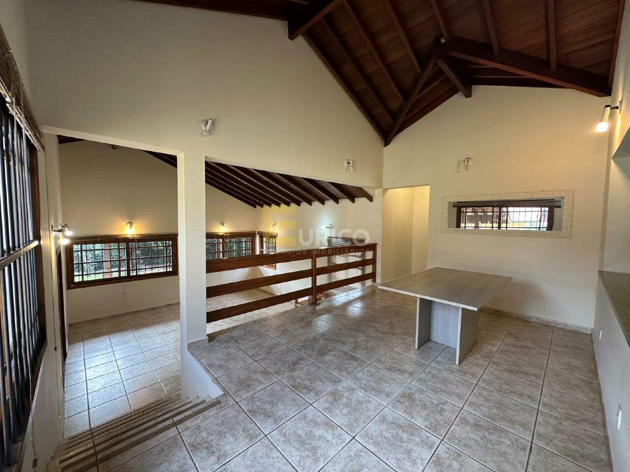 Casa em condomínio para aluguel no Condomínio Vila Hípica II em Vinhedo/SP: 