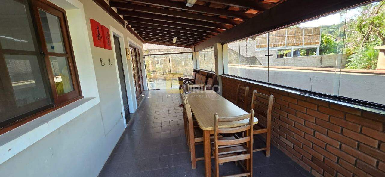 Casa em condomínio à venda no Condomínio Estância Marambaia em Vinhedo/SP: 
