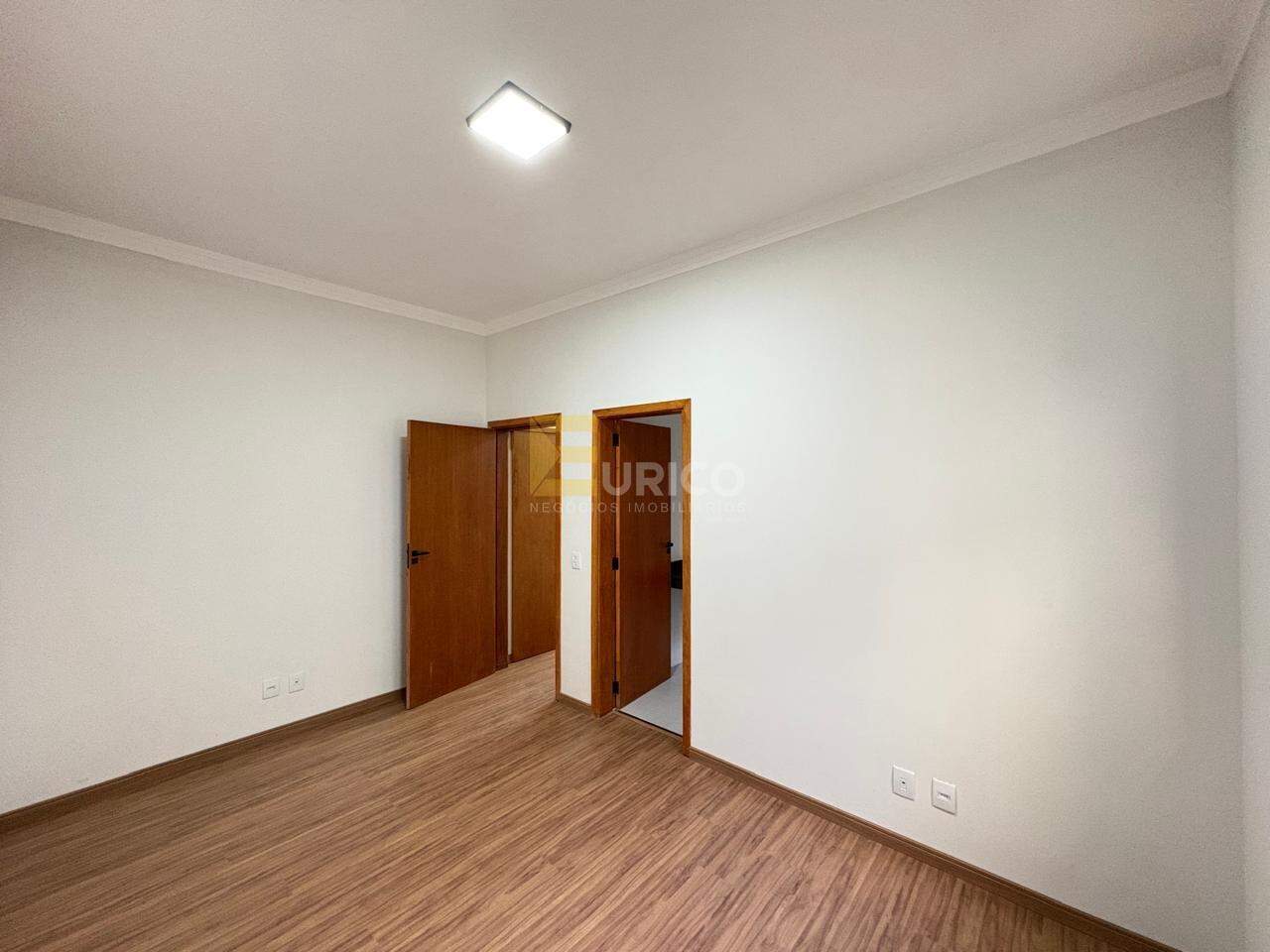 Casa à venda no Bosque em Vinhedo/SP: suíte
