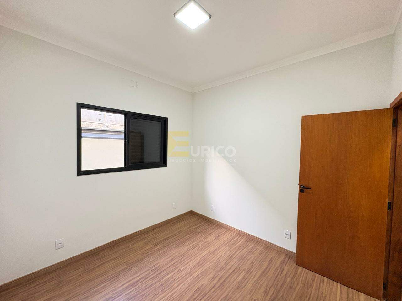 Casa à venda no Bosque em Vinhedo/SP: quarto