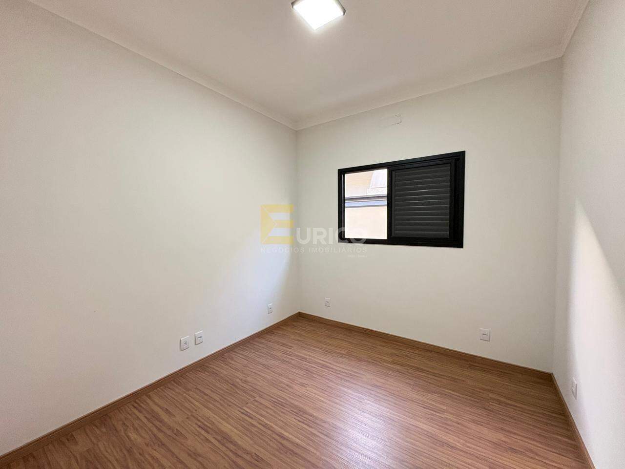 Casa à venda no Bosque em Vinhedo/SP: quarto