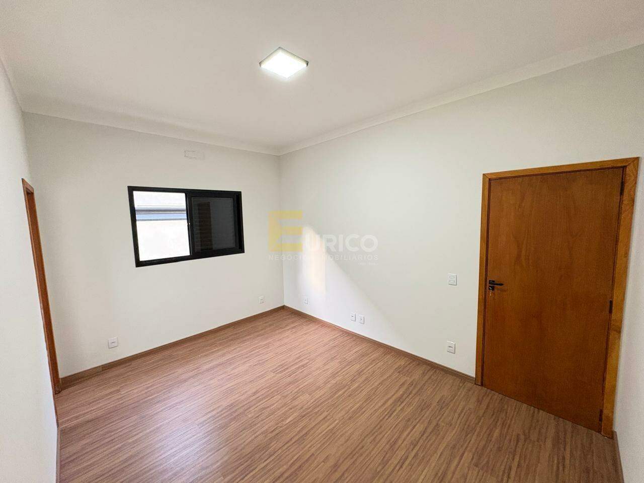 Casa à venda no Bosque em Vinhedo/SP: suíte