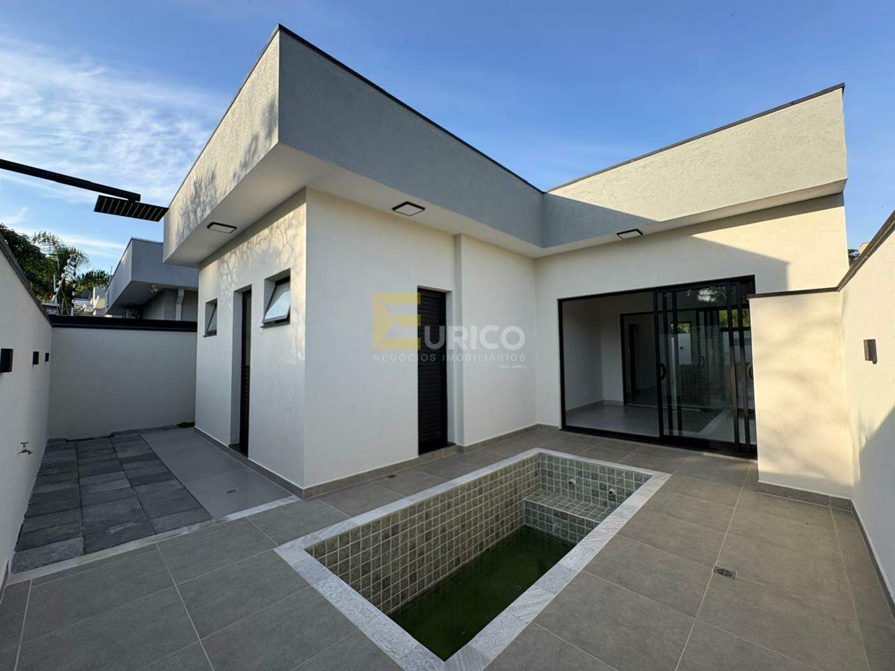 Casa à venda no Bosque em Vinhedo/SP: piscina