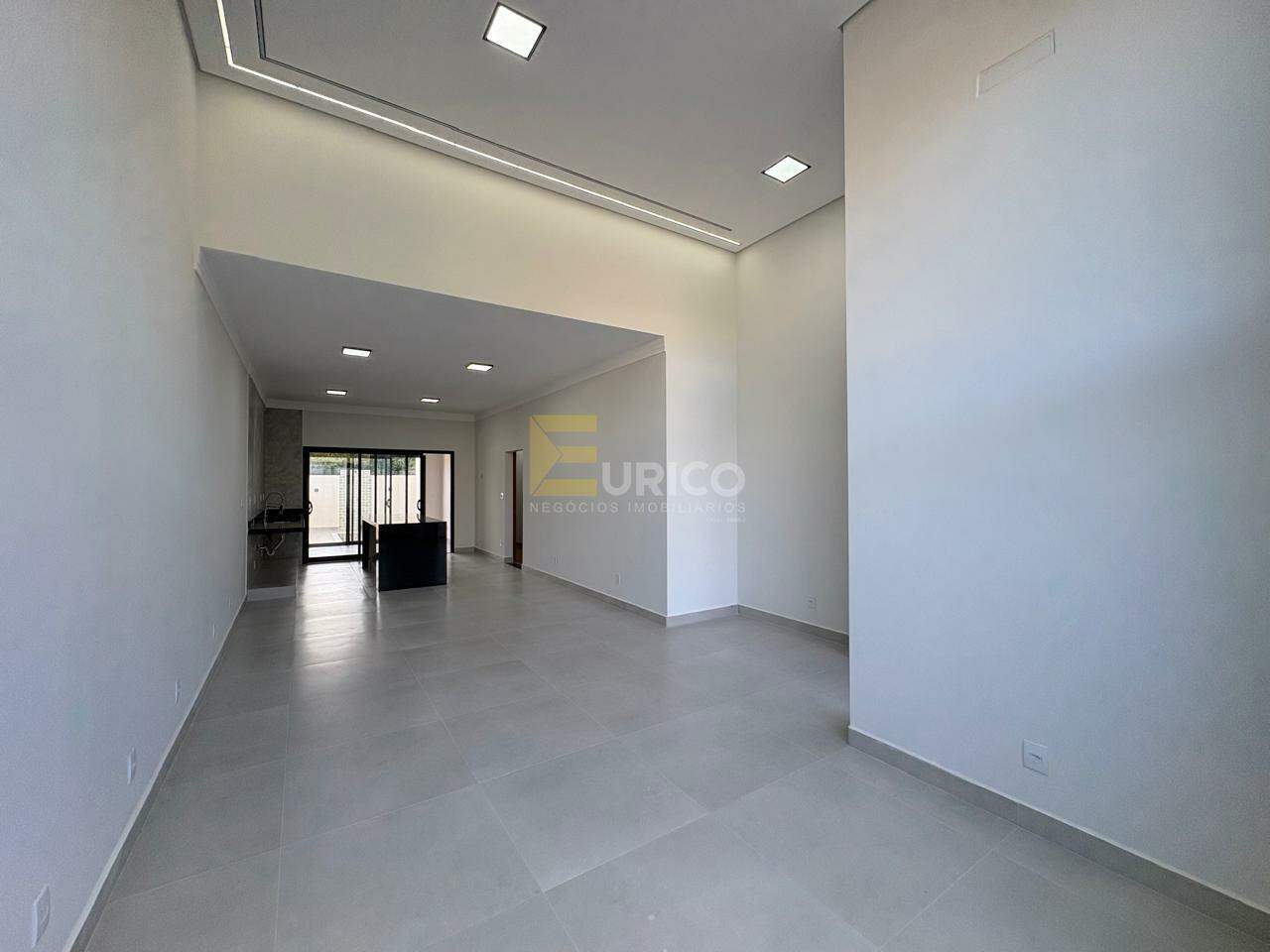 Casa à venda no Bosque em Vinhedo/SP: sala