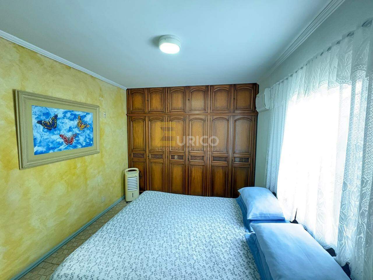 Casa à venda no Centro em Vinhedo/SP: SUÍTE