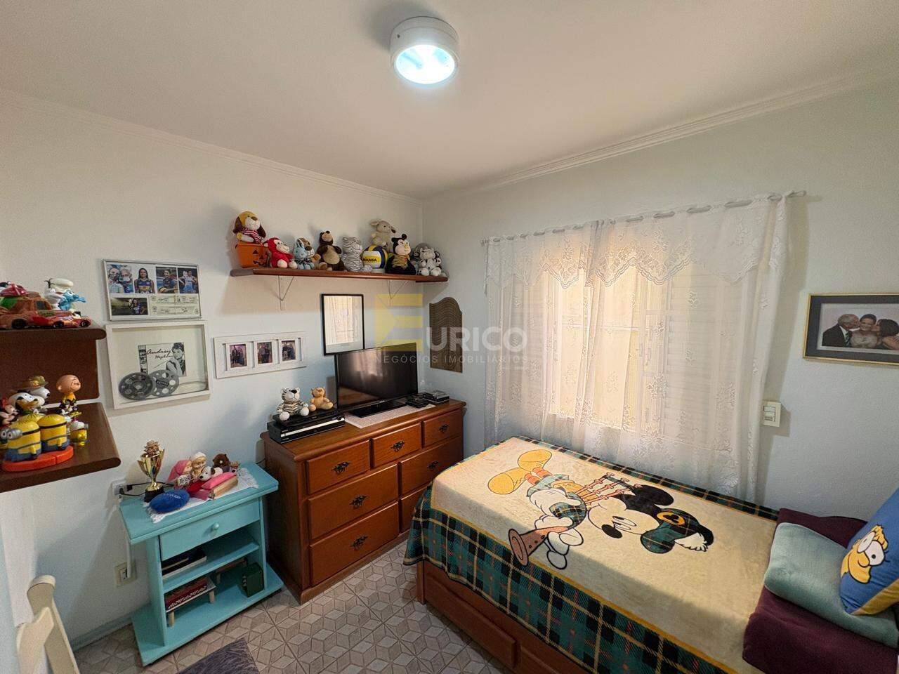 Casa à venda no Centro em Vinhedo/SP: QUARTO 2