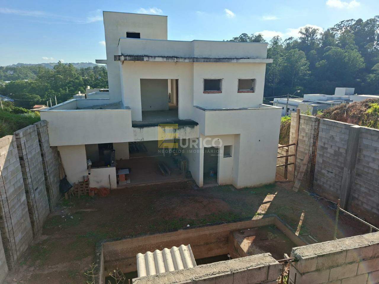 Casa em condomínio à venda no Condomínio Reserva Jatobás em Louveira/SP: 