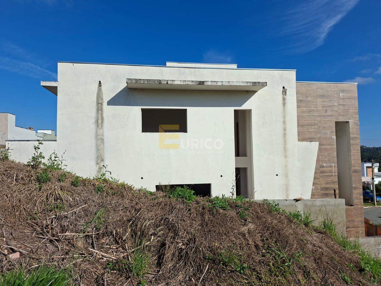 Casa em condomínio à venda no Condomínio Reserva Jatobás em Louveira/SP: 
