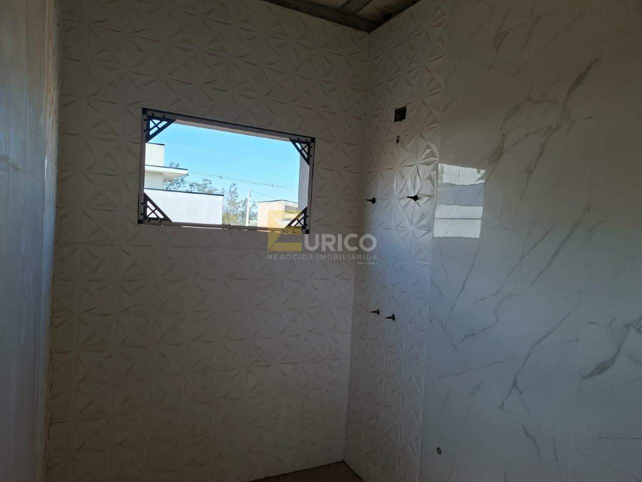 Casa em condomínio à venda no Condomínio Reserva Jatobás em Louveira/SP: 