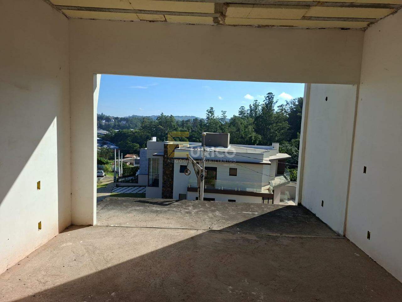 Casa em condomínio à venda no Condomínio Reserva Jatobás em Louveira/SP: 