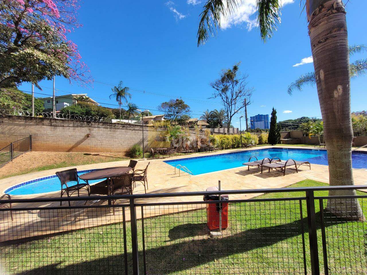 Apartamento à venda no Condomínio Residencial Chiari em Valinhos/SP: