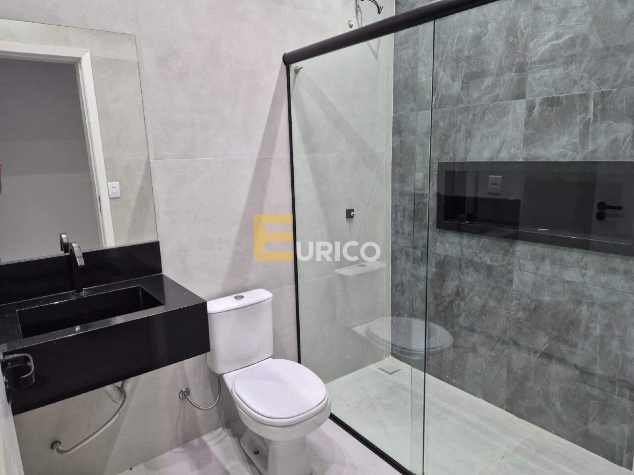 Casa em condomínio à venda no Wanel Ville em Sorocaba/SP: 
