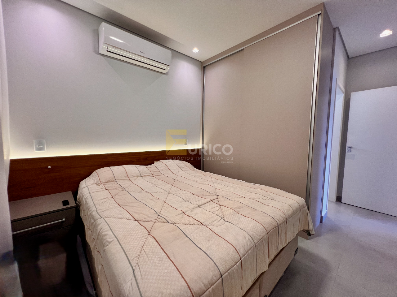 Casa em condomínio à venda no Condomínio Residencial Mont’Alcino em Valinhos/SP: