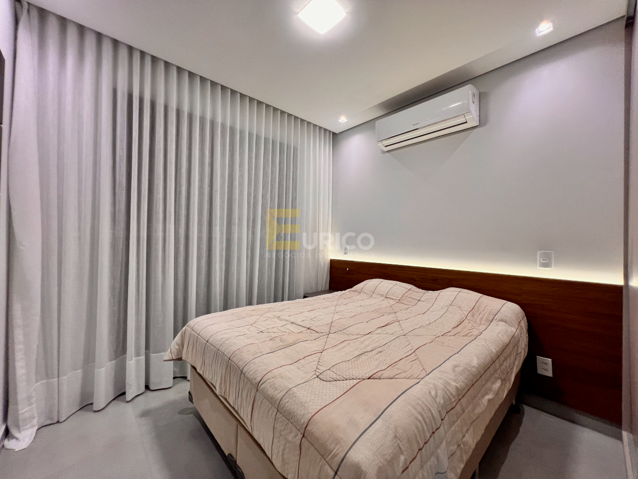 Casa em condomínio à venda no Condomínio Residencial Mont’Alcino em Valinhos/SP: