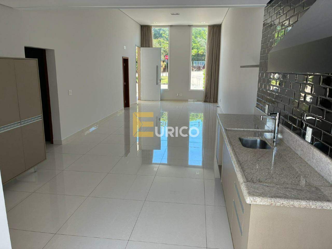 Casa em condomínio para aluguel no Residencial Villa do Bosque em Sorocaba/SP: