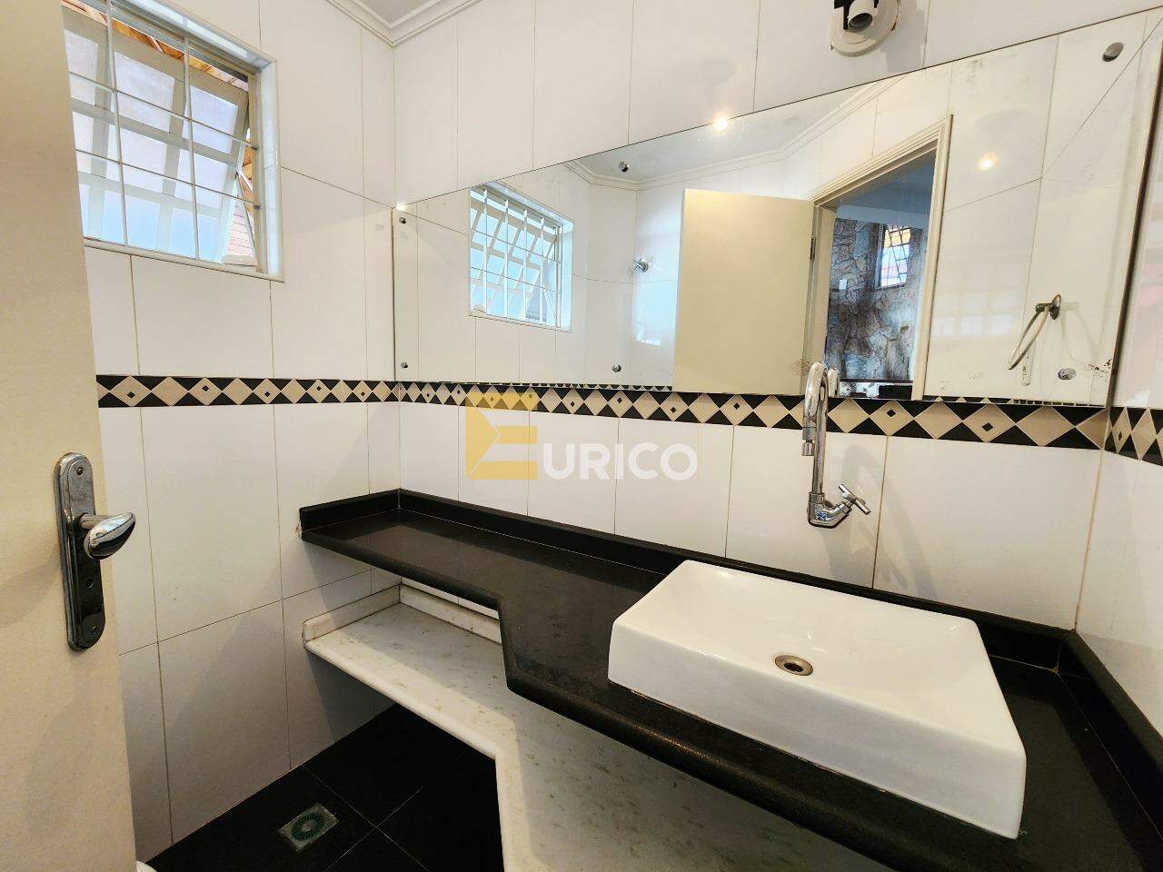 Casa em condomínio à venda no Jardim Ibiti do Paço em Sorocaba/SP: 