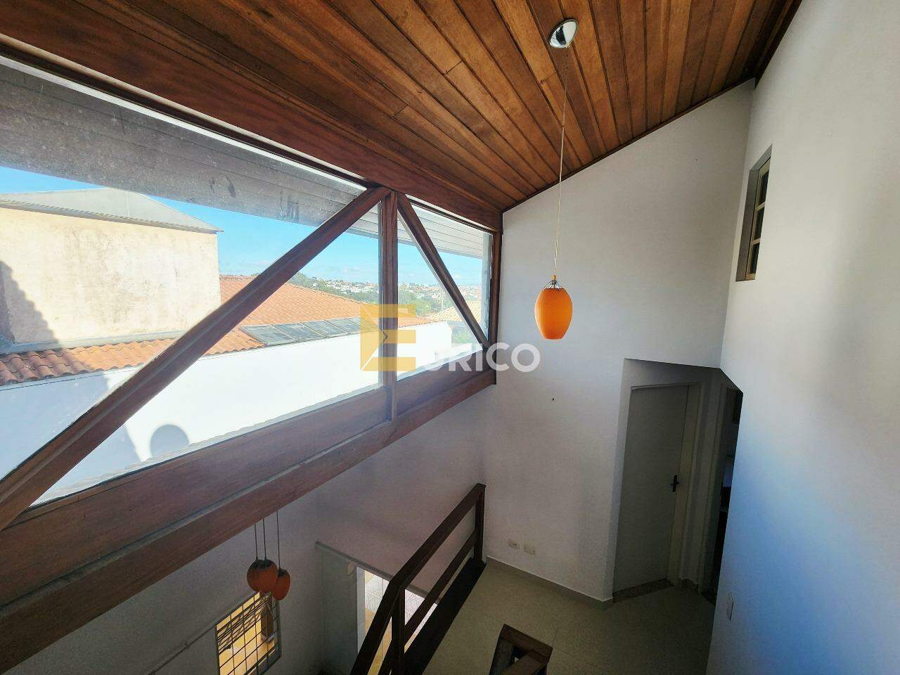 Casa em condomínio à venda no Jardim Ibiti do Paço em Sorocaba/SP: 