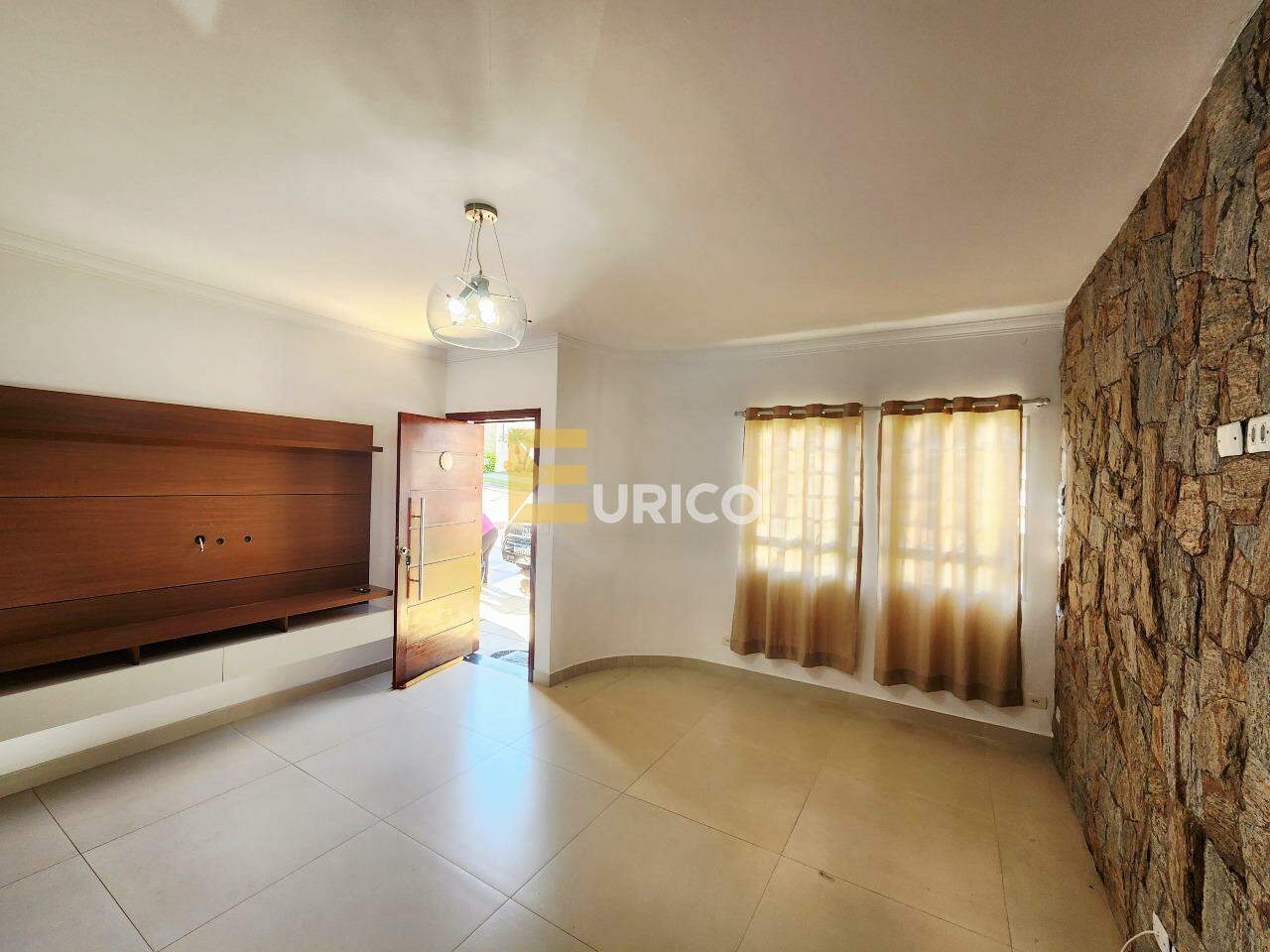 Casa em condomínio à venda no Jardim Ibiti do Paço em Sorocaba/SP: 