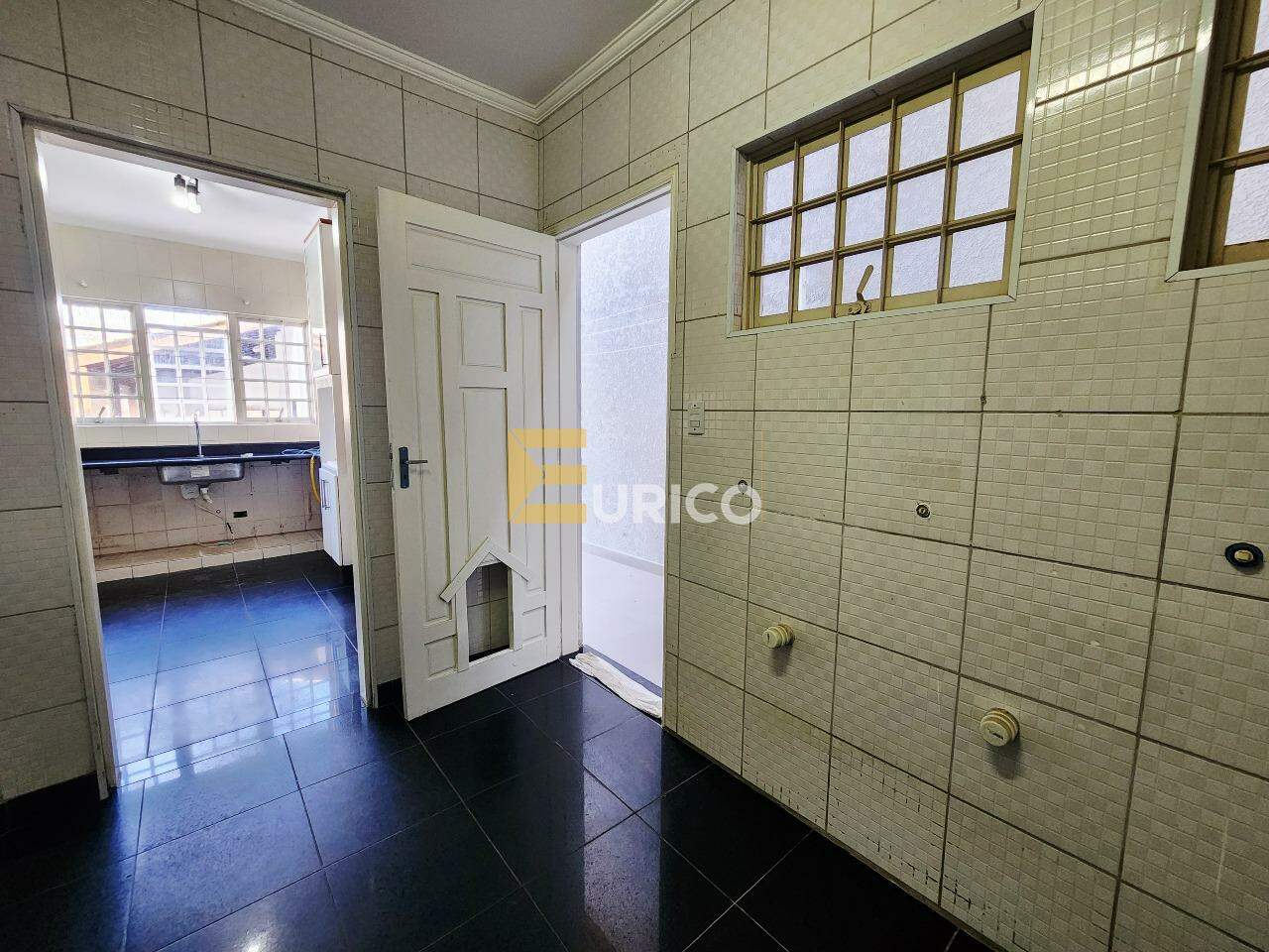 Casa em condomínio à venda no Jardim Ibiti do Paço em Sorocaba/SP: 