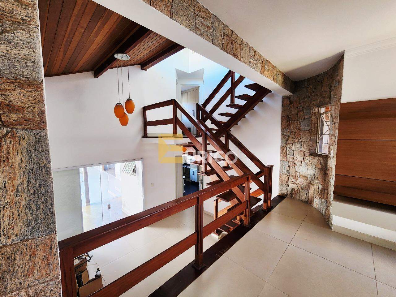 Casa em condomínio à venda no Jardim Ibiti do Paço em Sorocaba/SP: 