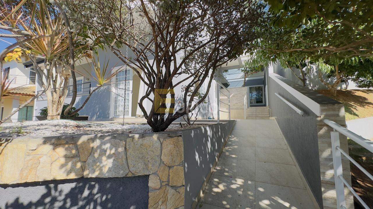Casa em condomínio à venda no Condomínio Residencial Millennium em Valinhos/SP: