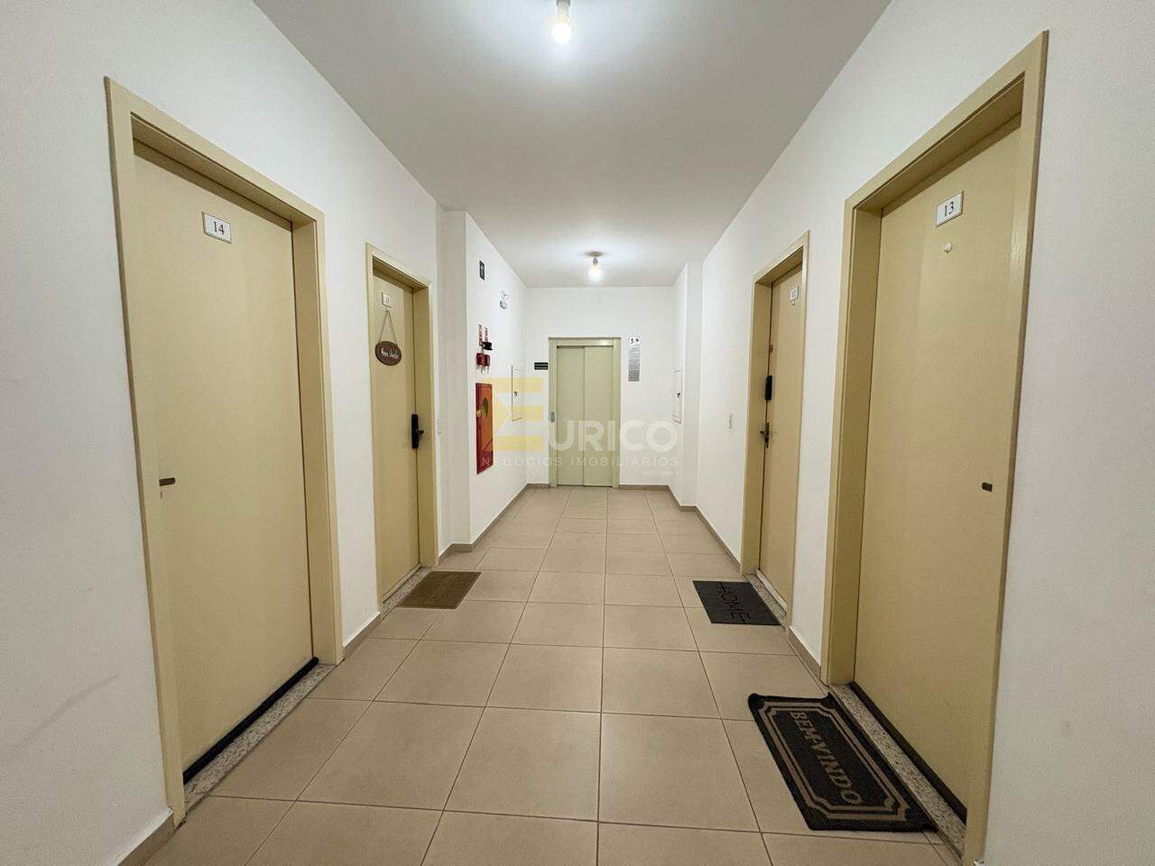 Apartamento para aluguel no Condomínio Residencial das Oliveiras em Vinhedo/SP: HALL DO APTO