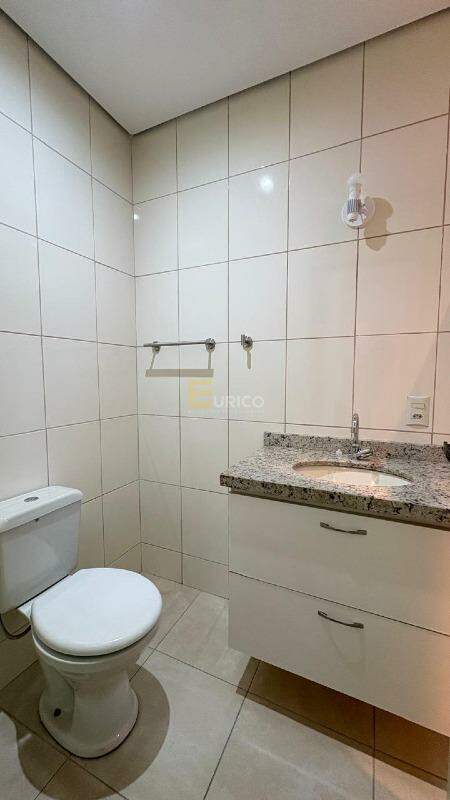 Apartamento para aluguel no Condomínio Residencial das Oliveiras em Vinhedo/SP: BANHEIRO SOCIAL