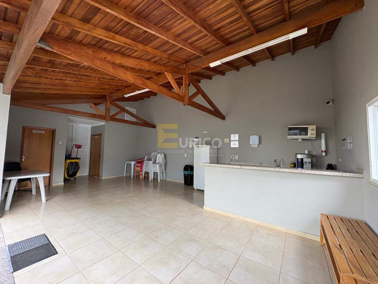 Apartamento para aluguel no Condomínio Residencial das Oliveiras em Vinhedo/SP: ESPAÇO P/ FESTA