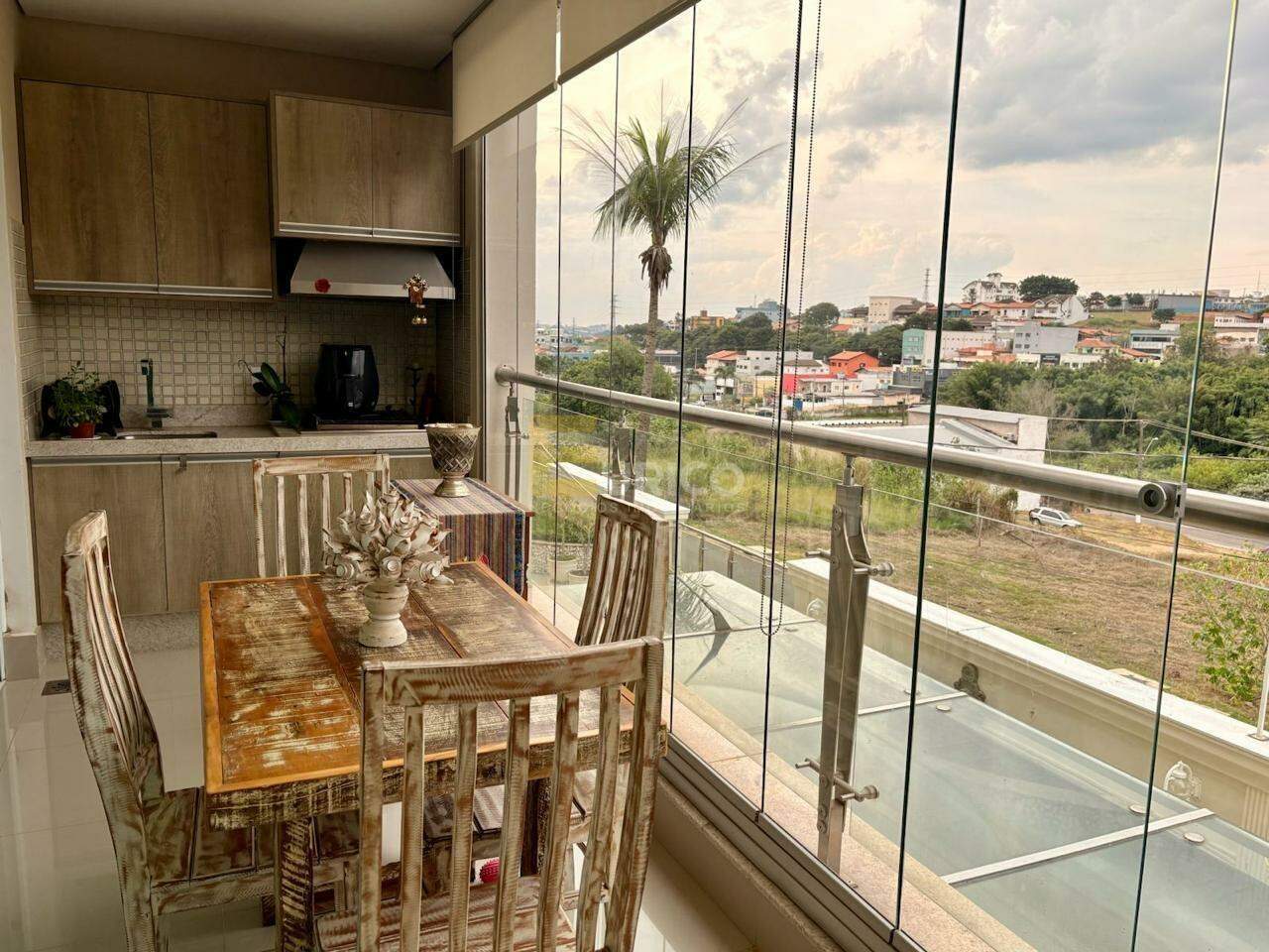 Apartamento à venda no Condomínio Chateau De France em Vinhedo/SP: 