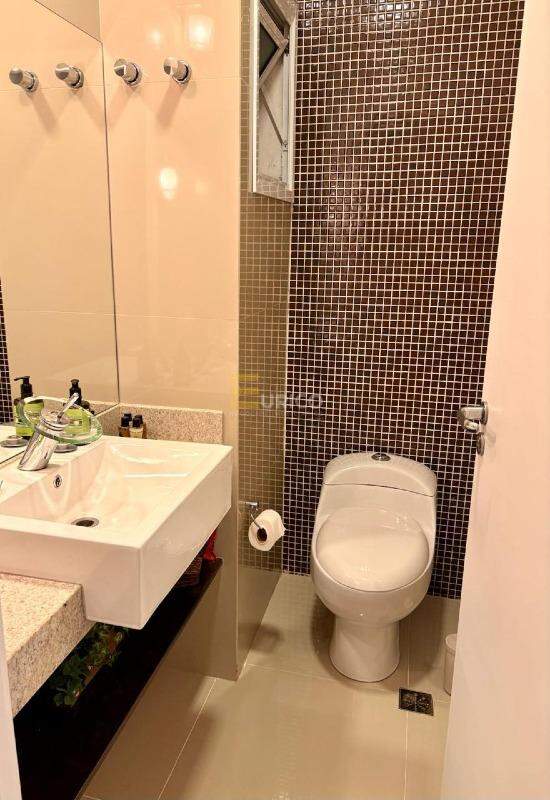 Apartamento à venda no Condomínio Chateau De France em Vinhedo/SP: 