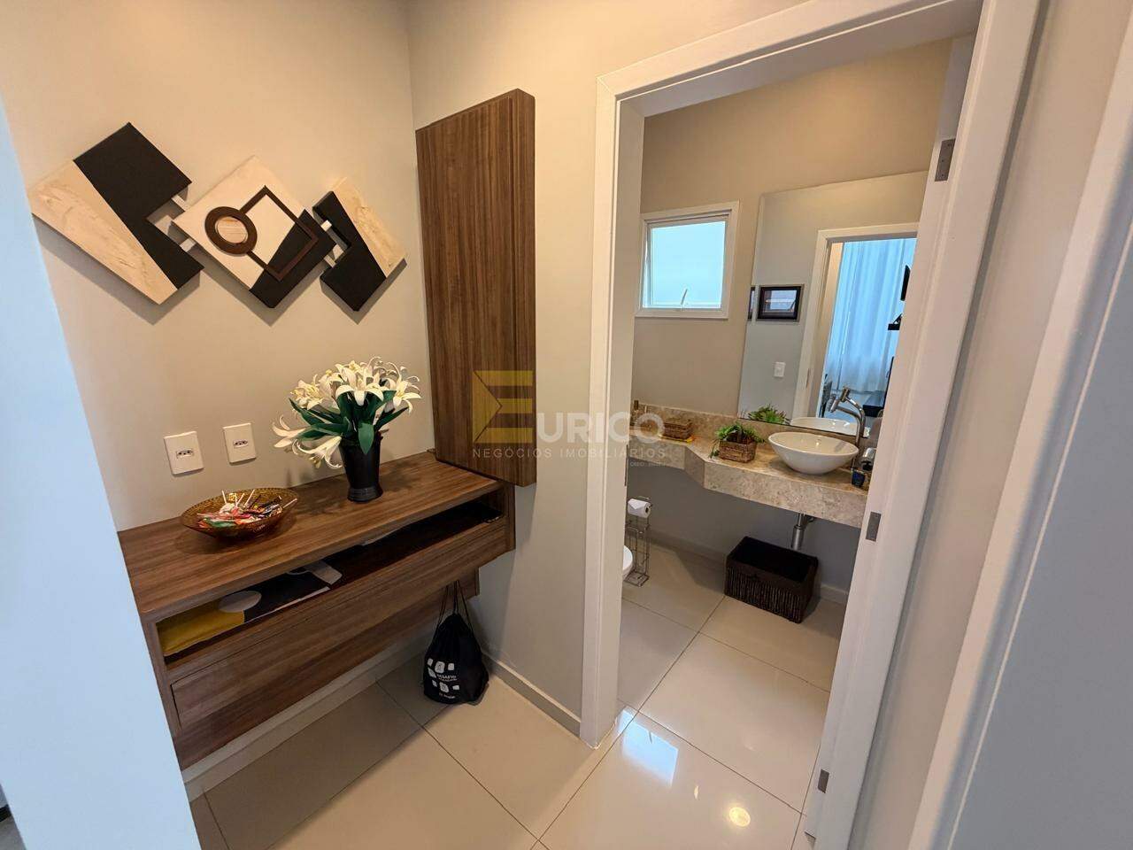 Casa em condomínio à venda no Condomínio Reserva dos Vinhedos em Louveira/SP: 