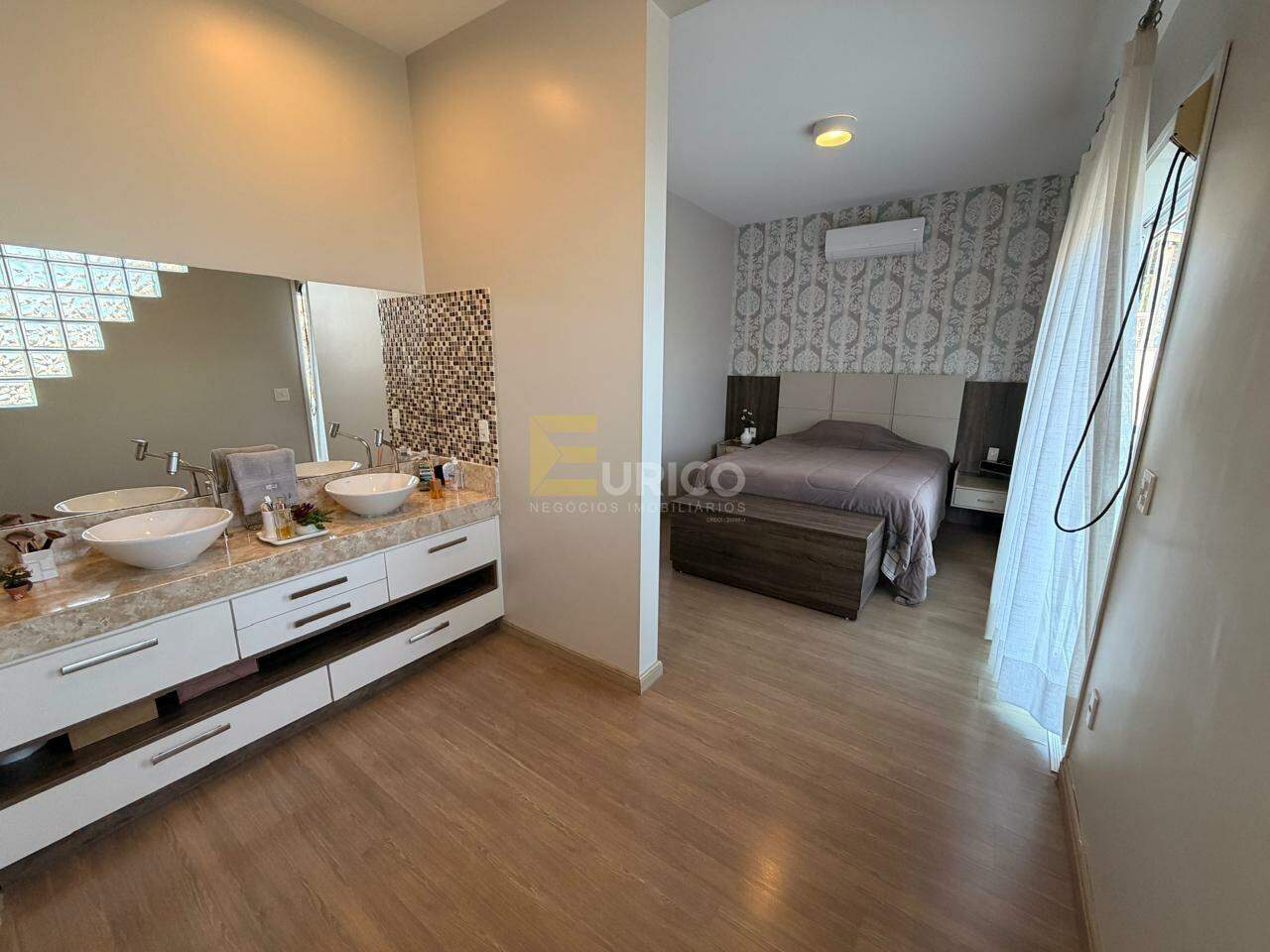 Casa em condomínio à venda no Condomínio Reserva dos Vinhedos em Louveira/SP: 