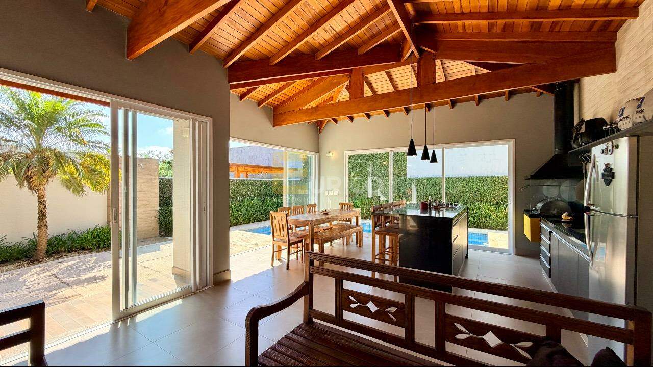 Casa em condomínio à venda no Condomínio Reserva dos Vinhedos em Louveira/SP: 