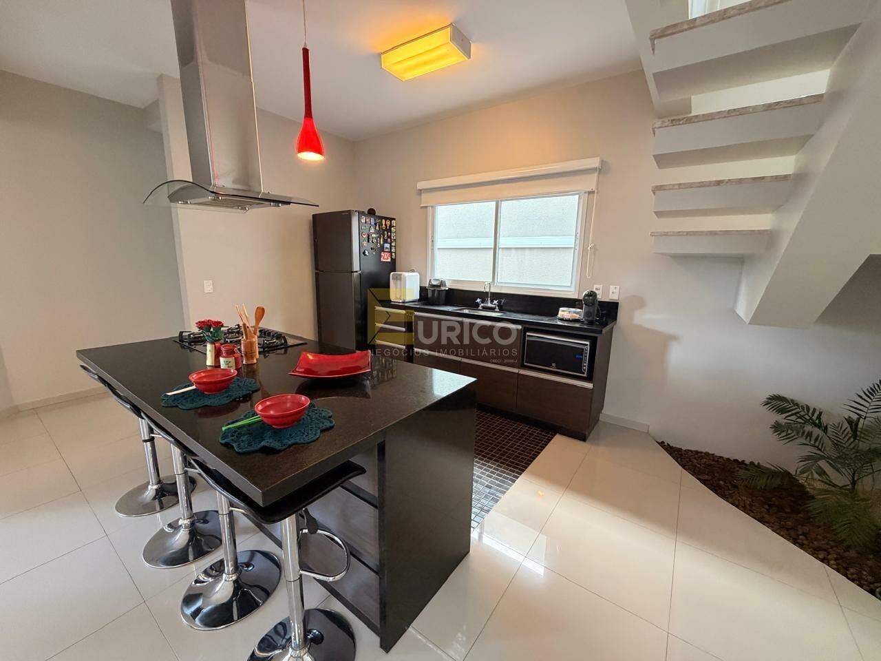 Casa em condomínio à venda no Condomínio Reserva dos Vinhedos em Louveira/SP: 