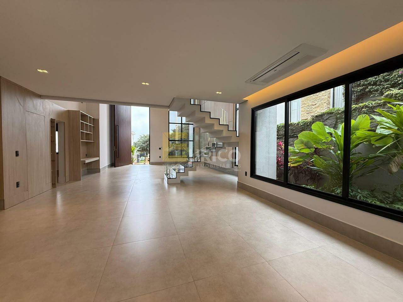 Casa em condomínio à venda no Condomínio Alphaville Dom Pedro 2 em Campinas/SP: 