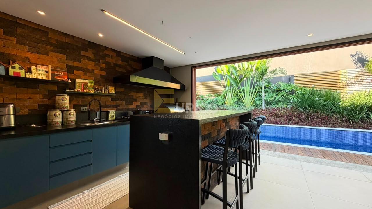 Casa em condomínio à venda no Condomínio Alphaville Dom Pedro 2 em Campinas/SP: