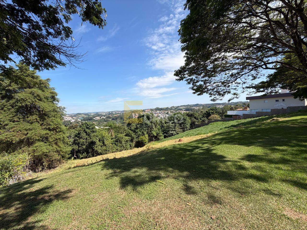 Terreno em Condomínio à venda no Condomínio Residencial Jardim Primavera em Louveira/SP: 