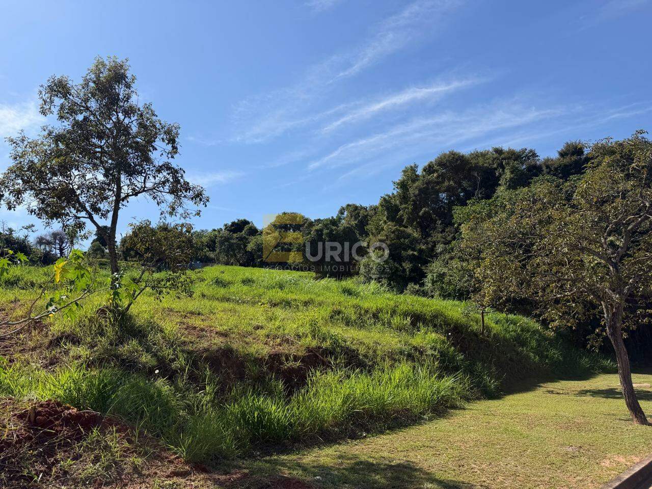 Terreno em Condomínio à venda no Condomínio Residencial Jardim Primavera em Louveira/SP: 