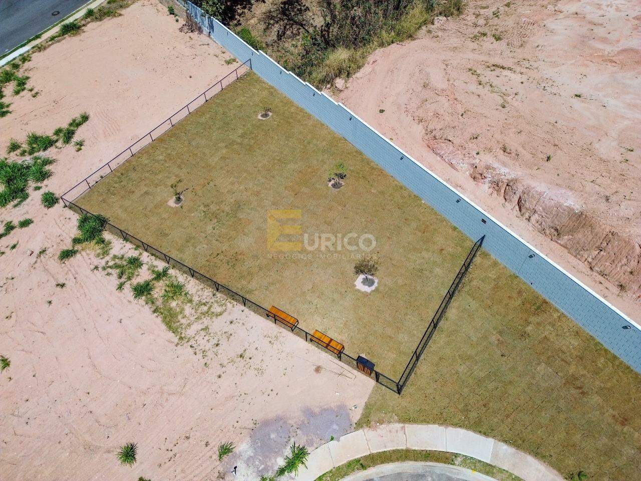 Terreno em Condomínio à venda no Condomínio Residencial San Lucca em Vinhedo/SP: 