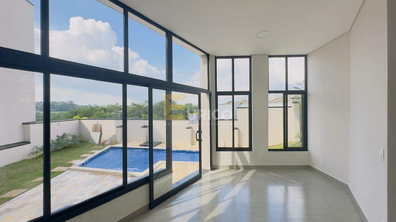 Casa em condomínio à venda no Condomínio Residencial Villa do Sol em Valinhos/SP: