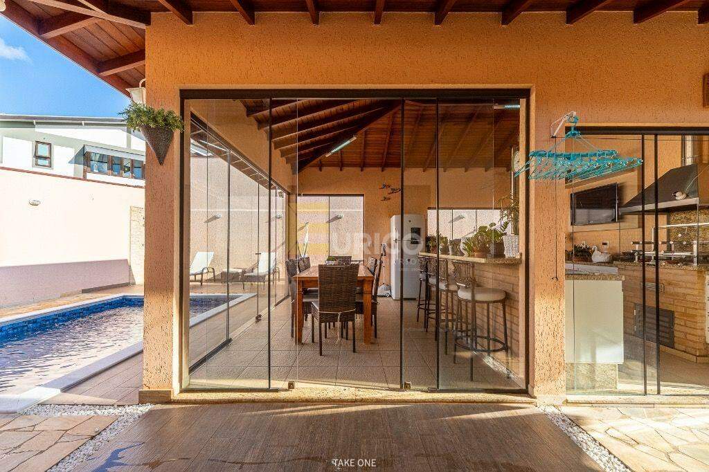 Casa em condomínio à venda no Condomínio Residencial Terras do Caribe em Valinhos/SP: 