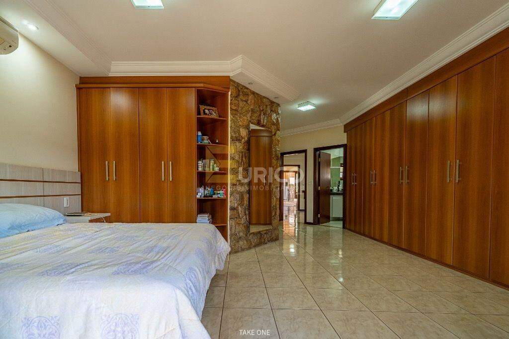 Casa em condomínio à venda no Condomínio Residencial Terras do Caribe em Valinhos/SP: 