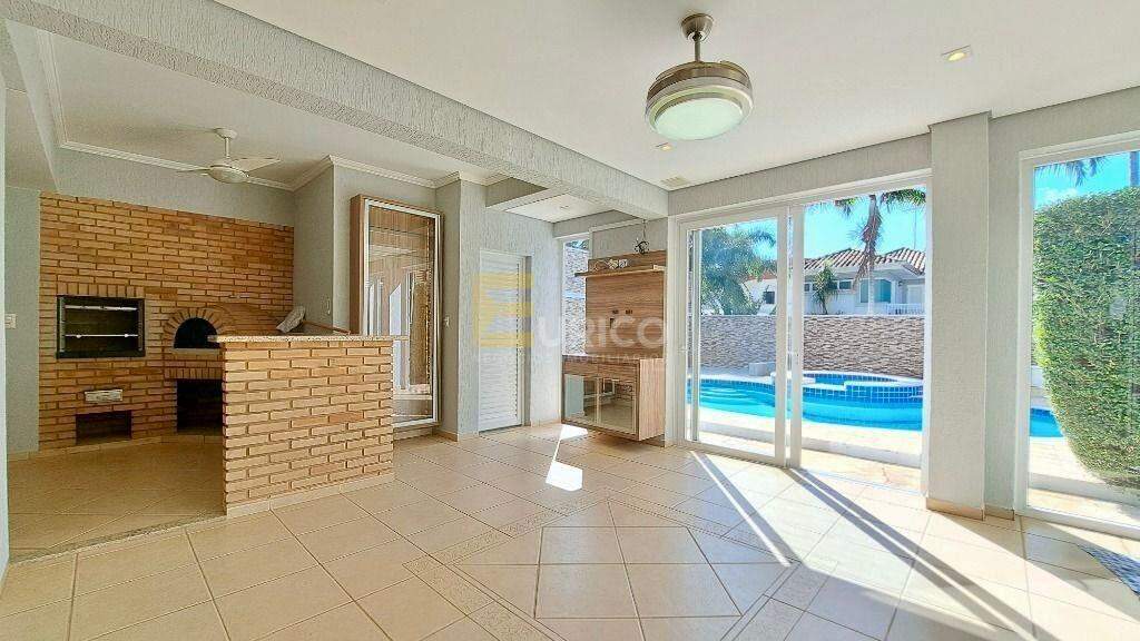 Casa em condomínio à venda no Condomínio Reserva Colonial em Valinhos/SP: 