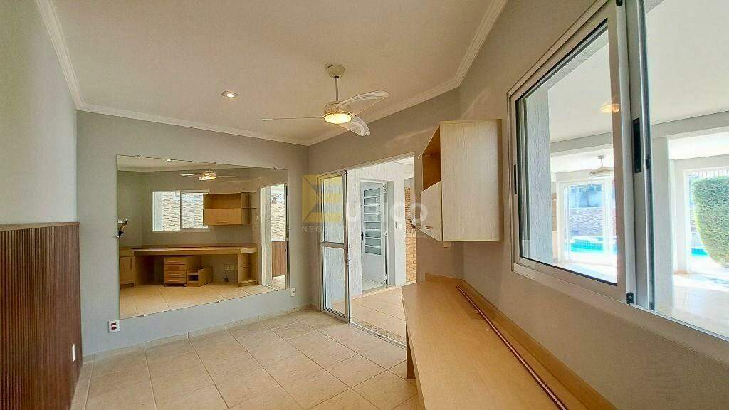 Casa em condomínio à venda no Condomínio Reserva Colonial em Valinhos/SP: 