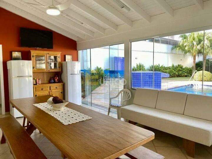 Casa em condomínio à venda no Condomínio Vale do Itamaracá em Valinhos/SP: