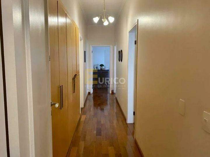 Casa em condomínio à venda no Condomínio Vale do Itamaracá em Valinhos/SP: