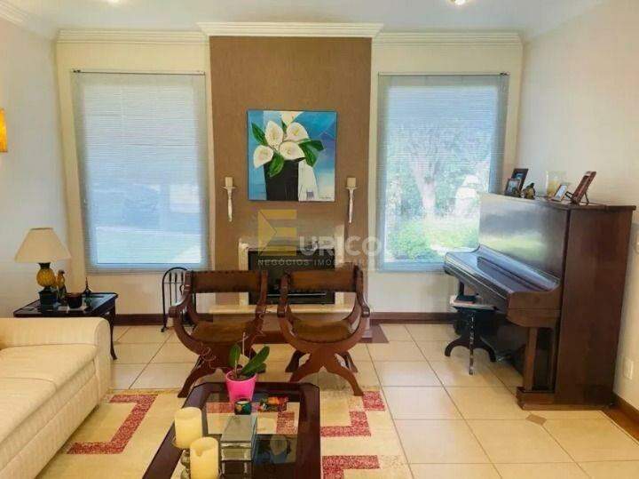 Casa em condomínio à venda no Condomínio Vale do Itamaracá em Valinhos/SP: 